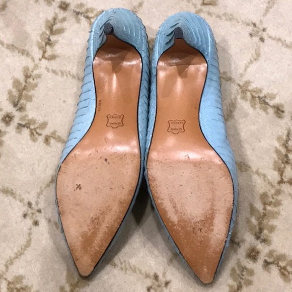 Shoes - Picture 2 of 2